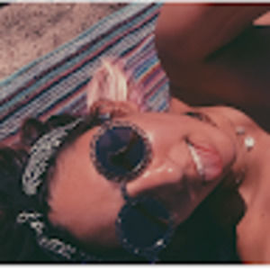 Meet your Posher, Elnaz